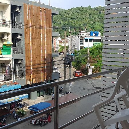 Sunshine Guesthouse Patong Екстериор снимка