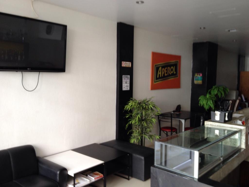 Sunshine Guesthouse Patong Екстериор снимка